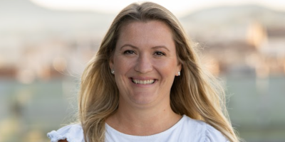 Szabo-Timea_Papirsarkany-Nagykovet